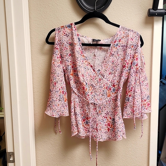 Anxiety Sheer Floral Top w/Shoulder Cutouts - Picture 1 of 8